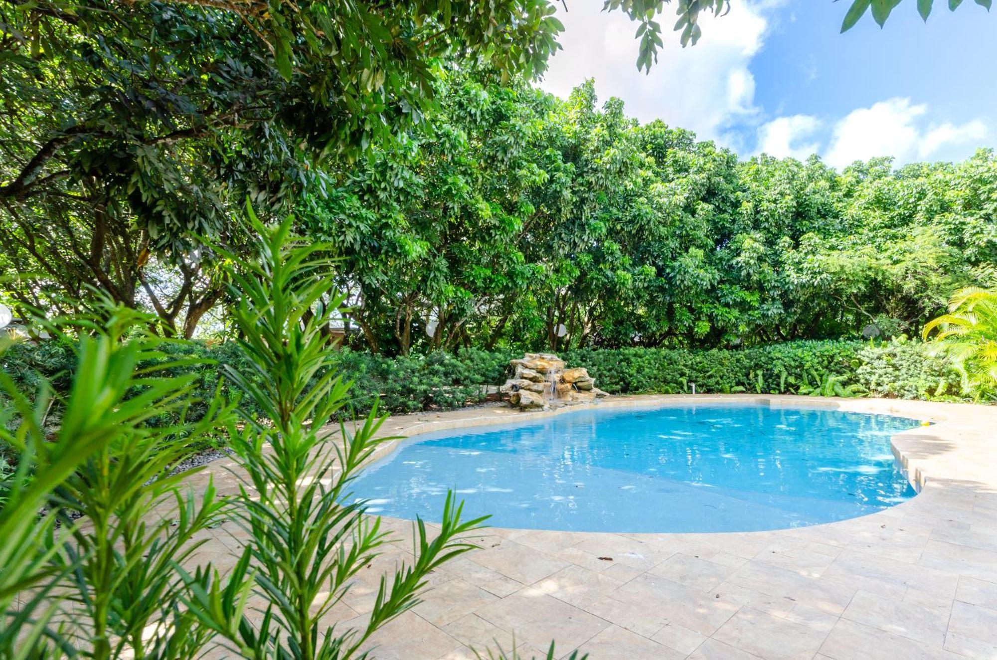 Villa Magical Wonderkoi House In A Japanese Koi Garden Miami Exterior foto